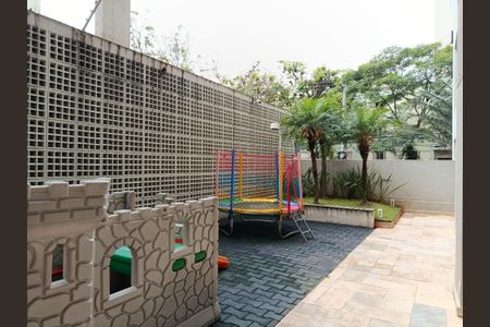 Apartamento à venda com 134m², 2 quartos e 2 vagas Apartamento à venda com 134m², 2 quartos e 2 vagasPlayground