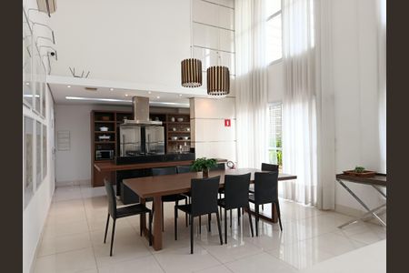 Apartamento à venda com 134m², 2 quartos e 2 vagas Apartamento à venda com 134m², 2 quartos e 2 vagasÁrea comum - Salão de festas