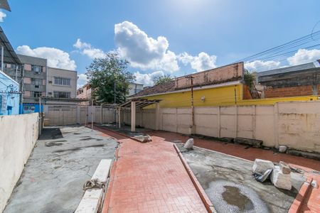 Casa para alugar com 90m², 2 quartos e 5 vagas Casa para alugar com 90m², 2 quartos e 5 vagasVaranda
