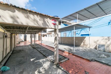 Casa para alugar com 90m², 2 quartos e 5 vagas Casa para alugar com 90m², 2 quartos e 5 vagasGaragem