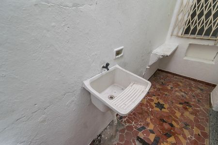 Casa para alugar com 90m², 2 quartos e 5 vagas Casa para alugar com 90m², 2 quartos e 5 vagasÁrea de serviço 1