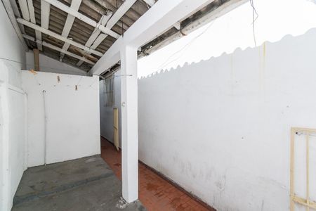 Casa para alugar com 90m², 2 quartos e 5 vagas Casa para alugar com 90m², 2 quartos e 5 vagasÁrea de serviço 2