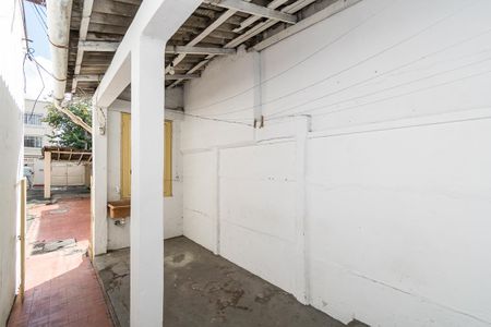 Casa para alugar com 90m², 2 quartos e 5 vagas Casa para alugar com 90m², 2 quartos e 5 vagasÁrea de serviço 2