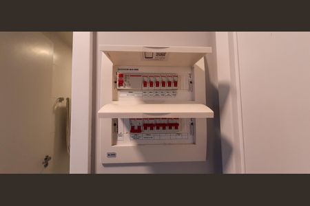 Apartamento à venda com 35m², 1 quarto e 1 vaga Apartamento à venda com 35m², 1 quarto e 1 vagaÁrea de Serviço