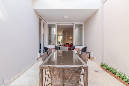 Casa à venda com 350m², 3 quartos e 4 vagasChurrasqueira
