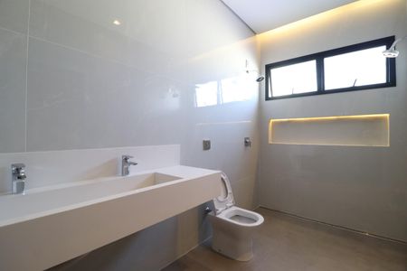 Casa de condomínio para alugar com 212m², 3 quartos e 3 vagasBanheiro da Suíte 3