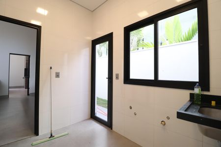 Casa de condomínio para alugar com 212m², 3 quartos e 3 vagasÁrea de Serviço