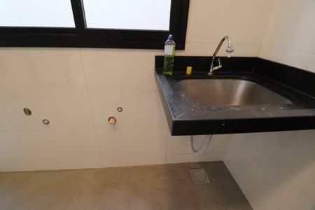 Casa de condomínio para alugar com 212m², 3 quartos e 3 vagasÁrea de Serviço