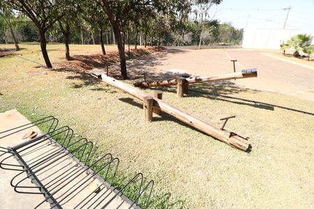 Casa de condomínio para alugar com 212m², 3 quartos e 3 vagasÁrea comum - Playground