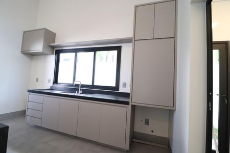 Casa de condomínio para alugar com 212m², 3 quartos e 3 vagasCozinha