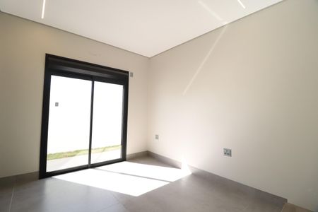 Casa de condomínio para alugar com 212m², 3 quartos e 3 vagasSuíte