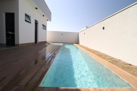 Casa de condomínio para alugar com 212m², 3 quartos e 3 vagasÁrea comum - Piscina