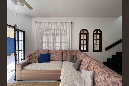 Casa à venda com 147m², 3 quartos e 3 vagasSala