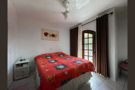 Casa à venda com 147m², 3 quartos e 3 vagasSuíte