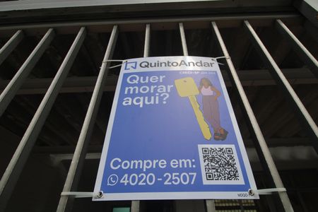 Casa à venda com 240m², 3 quartos e 2 vagasPlaquinha