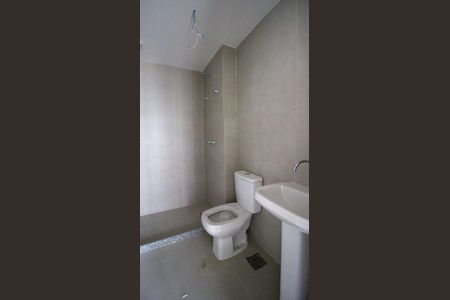 Apartamento à venda com 81m², 2 quartos e 1 vagaBanheiro Social