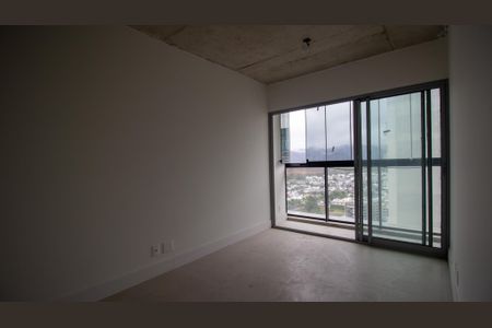 Apartamento à venda com 81m², 2 quartos e 1 vagaSuíte