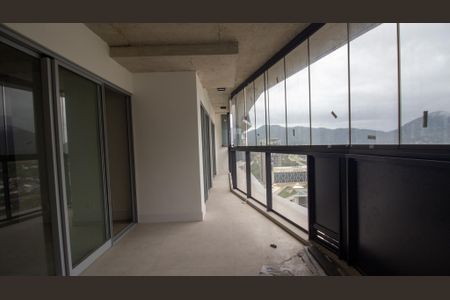 Apartamento à venda com 81m², 2 quartos e 1 vagaVaranda da Sala