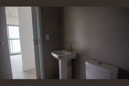 Apartamento à venda com 81m², 2 quartos e 1 vagaBanheiro da Suíte