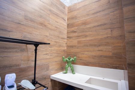 Casa à venda com 140m², 3 quartos e 1 vagaÁrea de Serviço