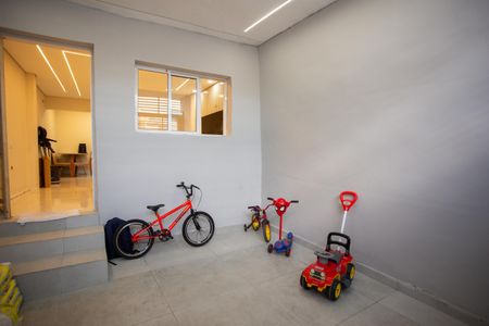 Casa à venda com 140m², 3 quartos e 1 vagaGaragem