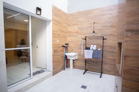 Casa à venda com 140m², 3 quartos e 1 vagaÁrea de Serviço