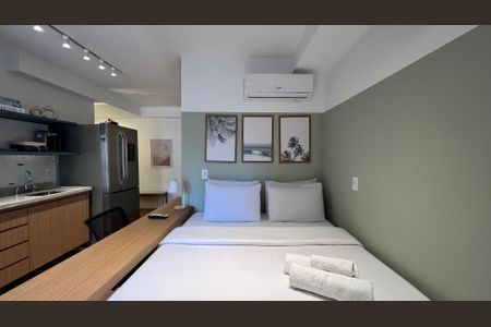 Studio à venda com 33m², 1 quarto e sem vaga Studio à venda com 33m², 1 quarto e sem vagaStudio