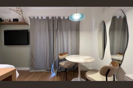 Studio à venda com 33m², 1 quarto e sem vaga Studio à venda com 33m², 1 quarto e sem vagaStudio