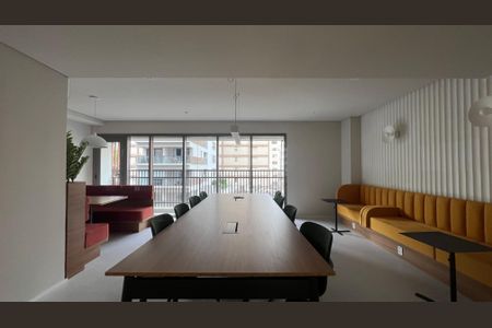 Studio à venda com 33m², 1 quarto e sem vaga Studio à venda com 33m², 1 quarto e sem vagaCoworking