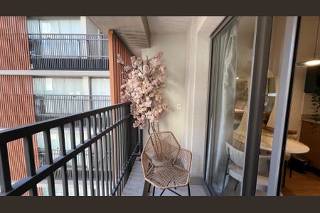 Studio à venda com 33m², 1 quarto e sem vaga Studio à venda com 33m², 1 quarto e sem vagaSacada