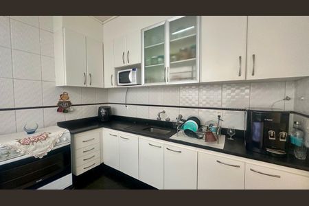 Apartamento à venda com 350m², 5 quartos e 3 vagasCozinha 
