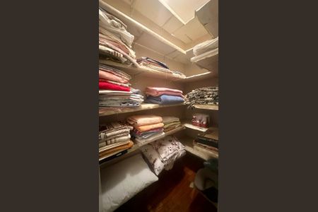 Apartamento à venda com 350m², 5 quartos e 3 vagasRouparia 