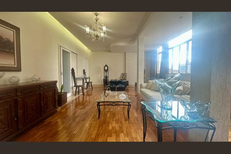 Sala  de apartamento à venda com 5 quartos, 350m² em Centro, Belo Horizonte