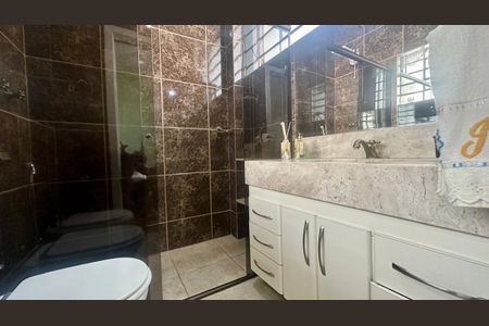 Apartamento à venda com 350m², 5 quartos e 3 vagasBanheiro 