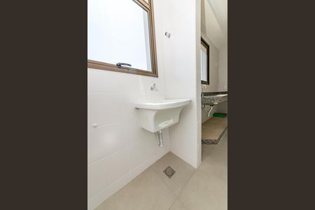 Apartamento à venda com 73m², 2 quartos e 1 vagaÁrea de Serviço