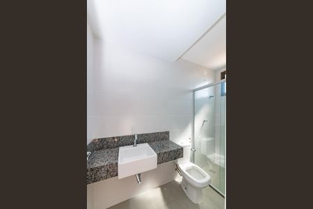 Apartamento à venda com 73m², 2 quartos e 1 vagaBanheiro da Suíte 1