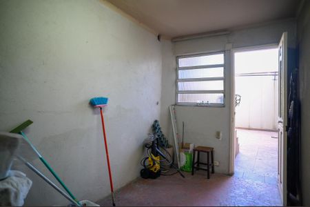 Casa à venda com 195m², 3 quartos e 2 vagas Casa à venda com 195m², 3 quartos e 2 vagasDepósito 2