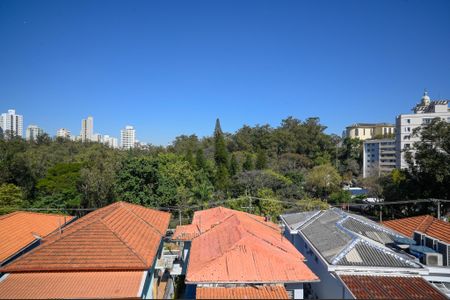 Casa à venda com 195m², 3 quartos e 2 vagas Casa à venda com 195m², 3 quartos e 2 vagasVaranda - Quarto 1 e 2