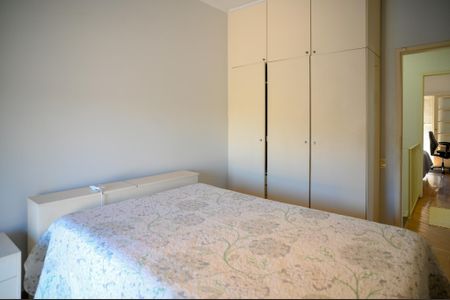 Casa à venda com 195m², 3 quartos e 2 vagas Casa à venda com 195m², 3 quartos e 2 vagasQuarto 1