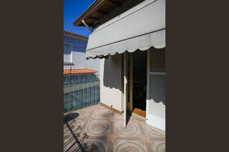 Casa à venda com 195m², 3 quartos e 2 vagas Casa à venda com 195m², 3 quartos e 2 vagasVaranda Quarto 3