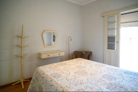 Casa à venda com 195m², 3 quartos e 2 vagas Casa à venda com 195m², 3 quartos e 2 vagasQuarto 1