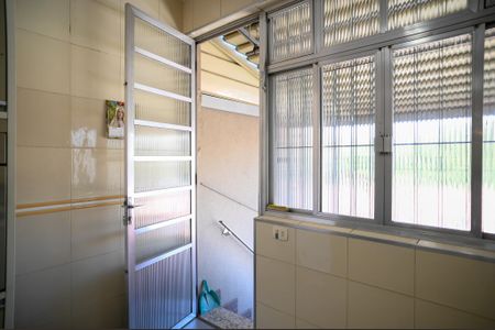 Casa à venda com 195m², 3 quartos e 2 vagas Casa à venda com 195m², 3 quartos e 2 vagasÁrea de Serviço