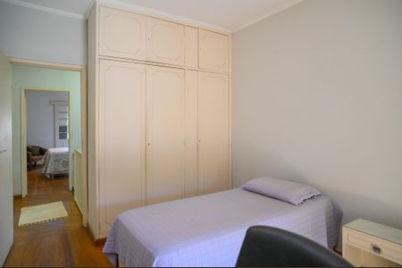 Casa à venda com 195m², 3 quartos e 2 vagas Casa à venda com 195m², 3 quartos e 2 vagasQuarto 3