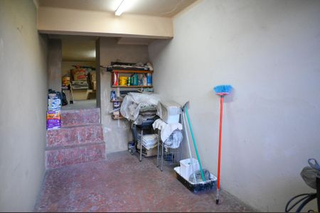 Casa à venda com 195m², 3 quartos e 2 vagas Casa à venda com 195m², 3 quartos e 2 vagasDepósito 2