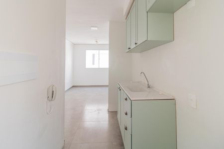 Apartamento à venda com 42m², 2 quartos e 1 vaga Apartamento à venda com 42m², 2 quartos e 1 vagaCozinha e Área de Serviço