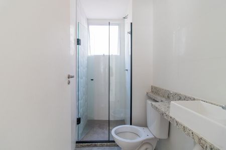 Apartamento à venda com 42m², 2 quartos e 1 vaga Apartamento à venda com 42m², 2 quartos e 1 vagaBanheiro