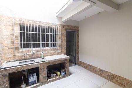 Casa para alugar com 120m², 4 quartos e 1 vaga Casa para alugar com 120m², 4 quartos e 1 vagaÁrea de Serviço