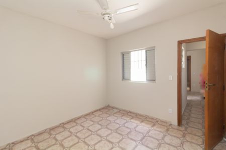 Casa para alugar com 120m², 4 quartos e 1 vaga Casa para alugar com 120m², 4 quartos e 1 vagaQuarto 1