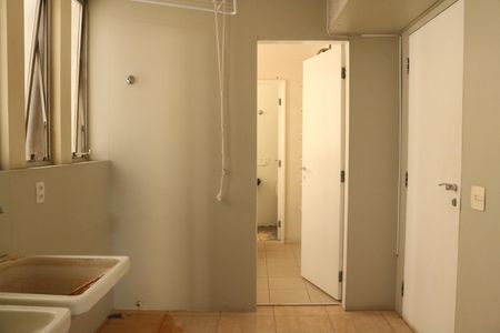 Apartamento à venda com 236m², 3 quartos e 3 vagasÁrea de Serviço