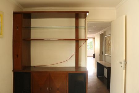 Apartamento à venda com 236m², 3 quartos e 3 vagasSala 2